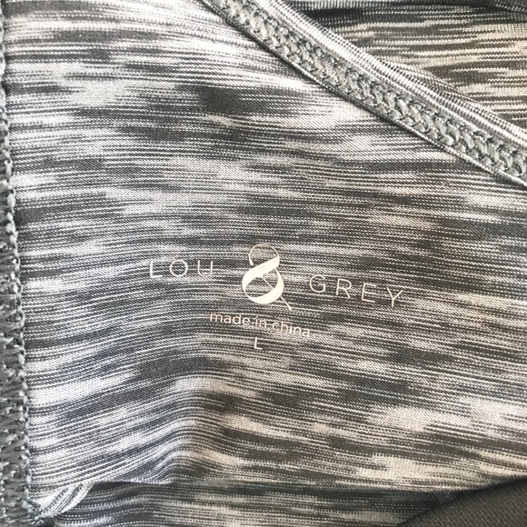 Lou & Grey activewear racerback top size large - Picture 3 of 7
